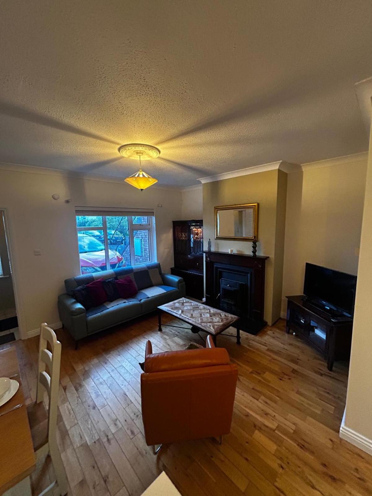 Apartamento 29 Cill Ard Bohermore Galway City Exterior foto